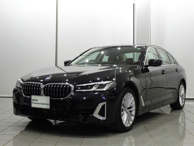 BMW 523d xドライブ ラグジュアリー 4WD